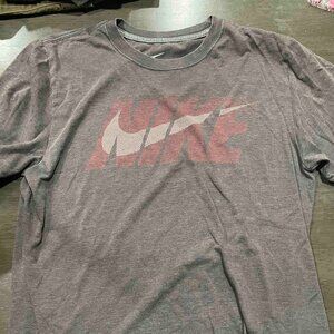 Nike Futura Logo Graphic t-shirt